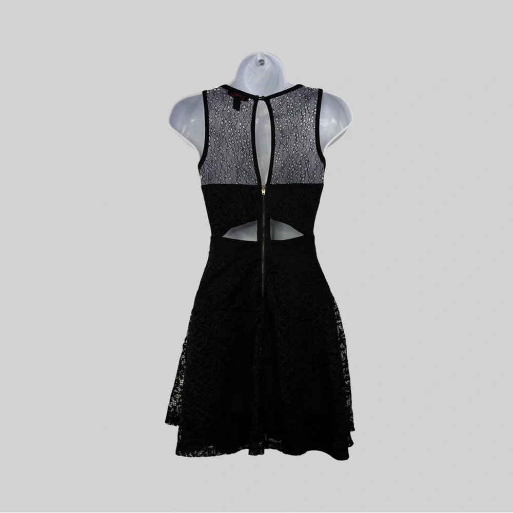 Material Girl Lace Overlay Black Sleeveless Party Mini Dress Size Small - Picture 4 of 9